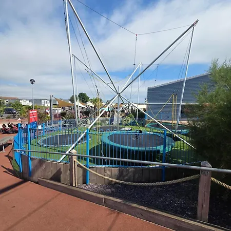 Cayton Bay 3 Bed Holiday park Scarborough
