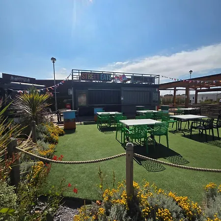 Cayton Bay 3 Bed Holiday park *