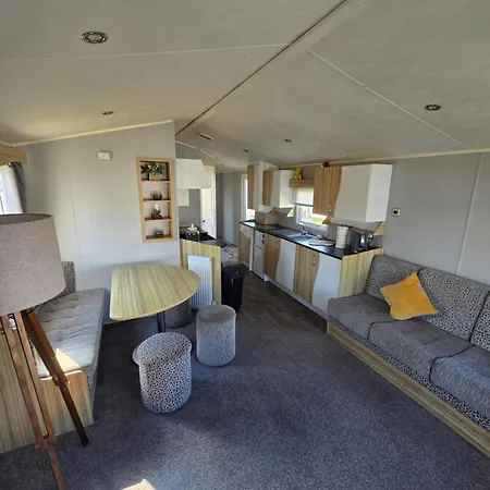 Cayton Bay 3 Bed Holiday park