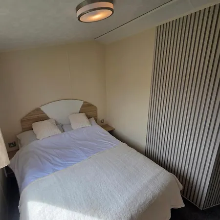 Cayton Bay 3 Bed Holiday park *